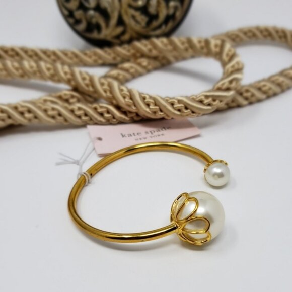 Kate Spade Pearlette Large Wire cuff - Picture 3 of 4